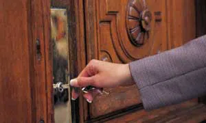 Safe Key Store Nashville, TN 615-375-3382 - 7-Door-Unlock